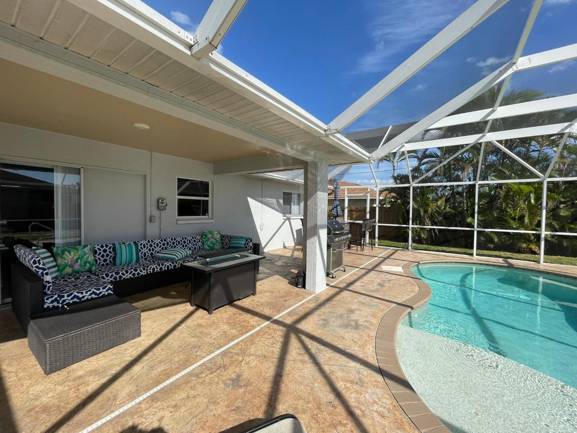 Beautiful Pool Home With Sleeping For 8 For Lovelypeople Cape Coral Luaran gambar