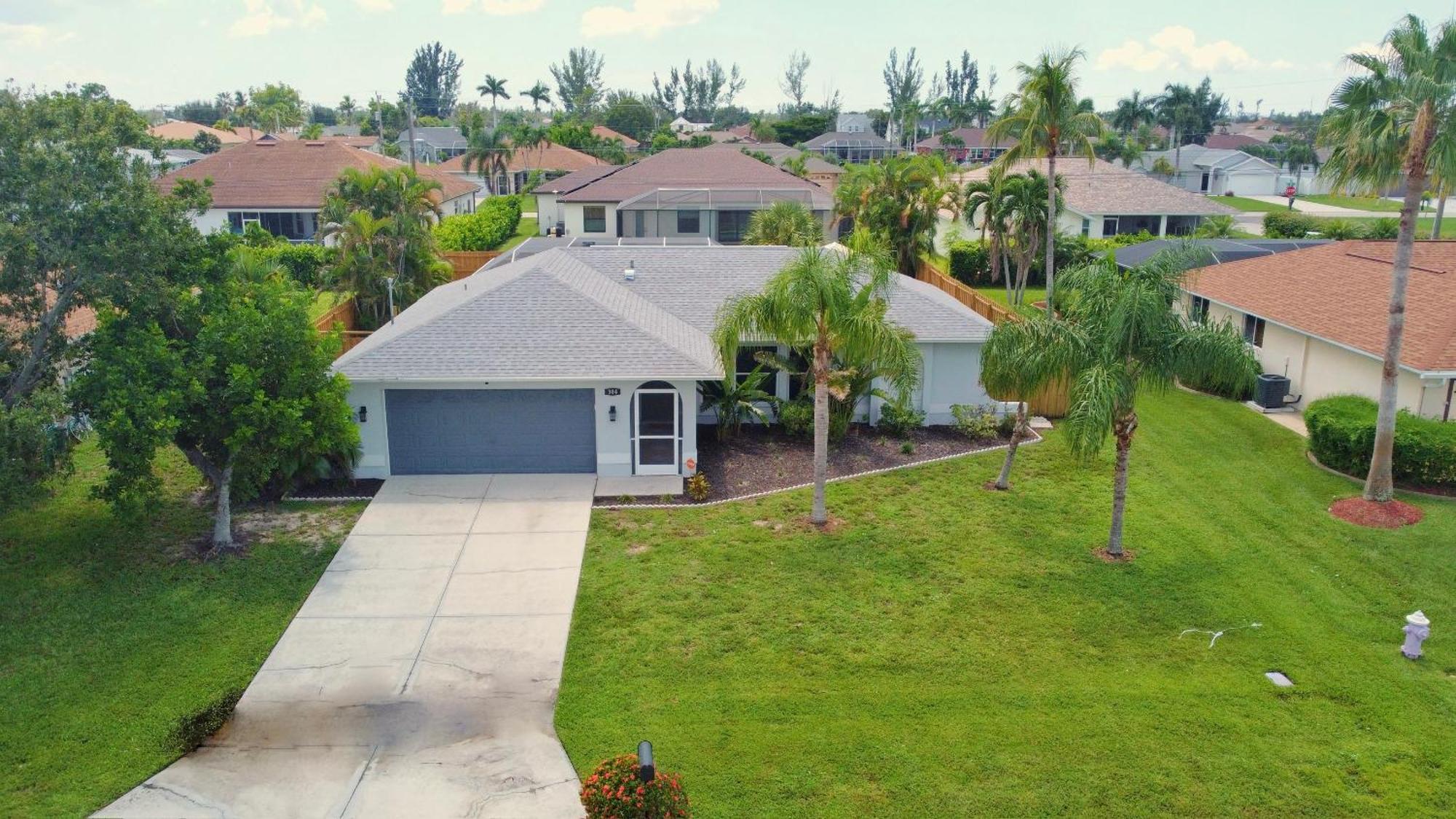 Beautiful Pool Home With Sleeping For 8 For Lovelypeople Cape Coral Luaran gambar